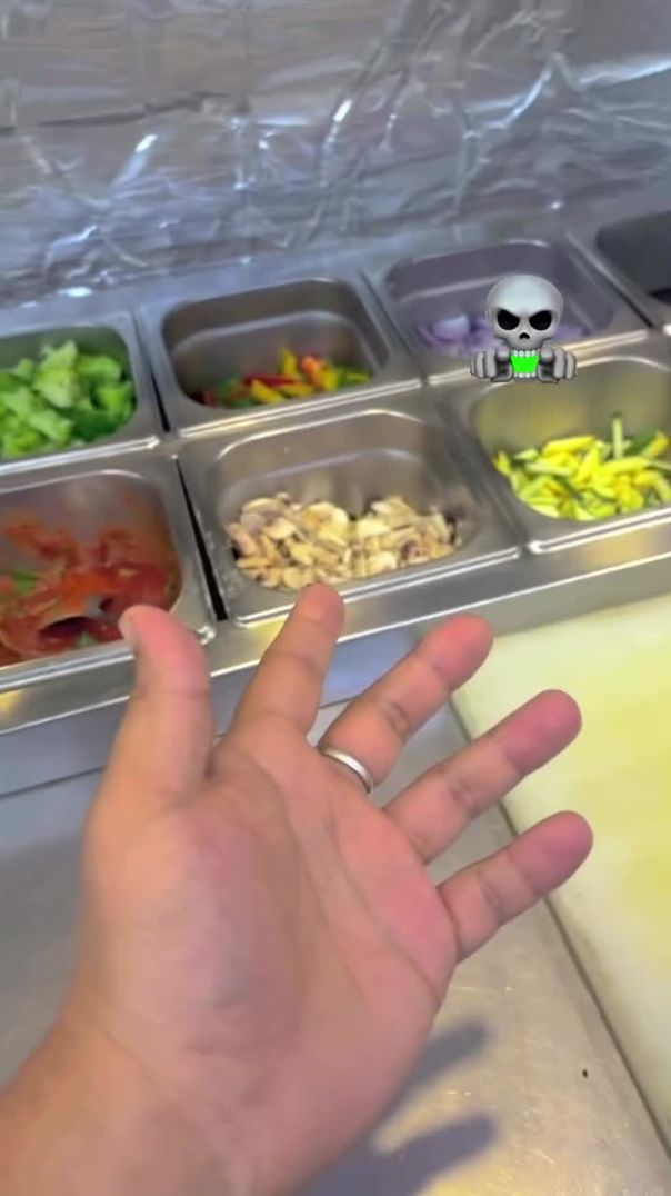 instagram_1766316288535(720p)