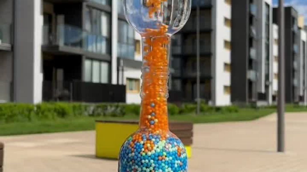 Camera_xhs_1765855631316