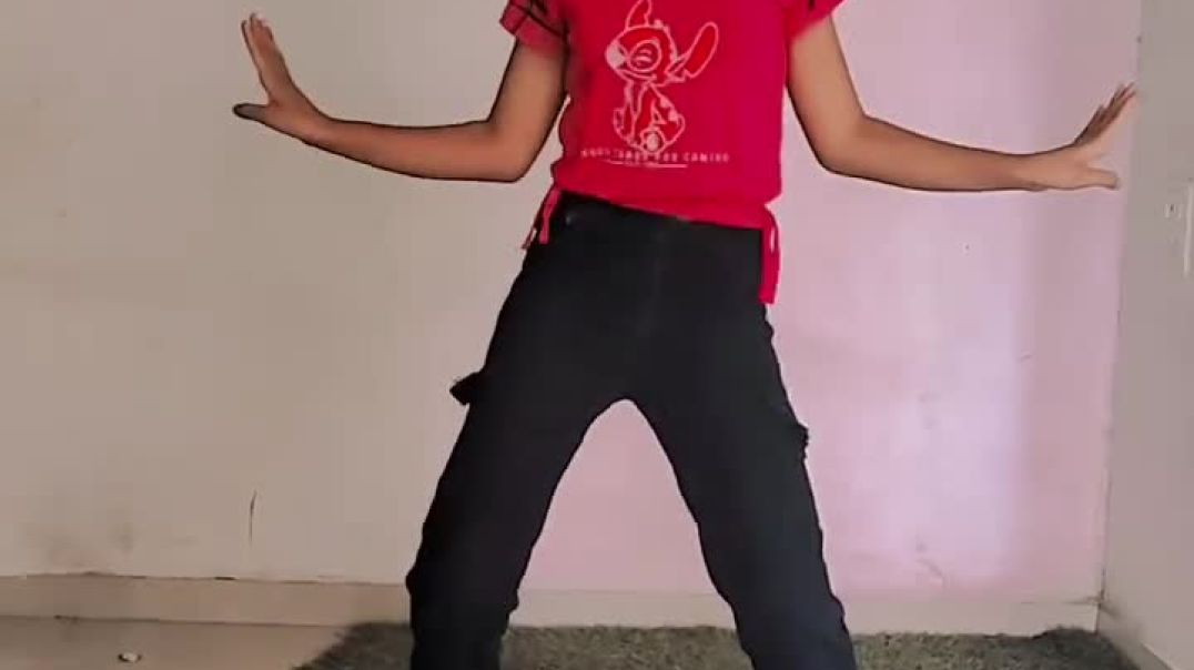 ⁣Trending bhojpuri song dance video