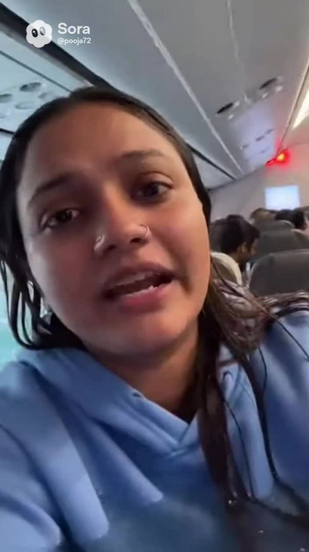 Omg✈️ sr aeroplane hua crash gira samudra me #ytshorts #trendingreelsvideo #yourhelp #help