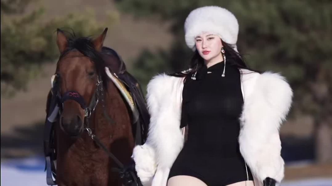 Video_by_miya_horserider [DQ0luPlEYN3]