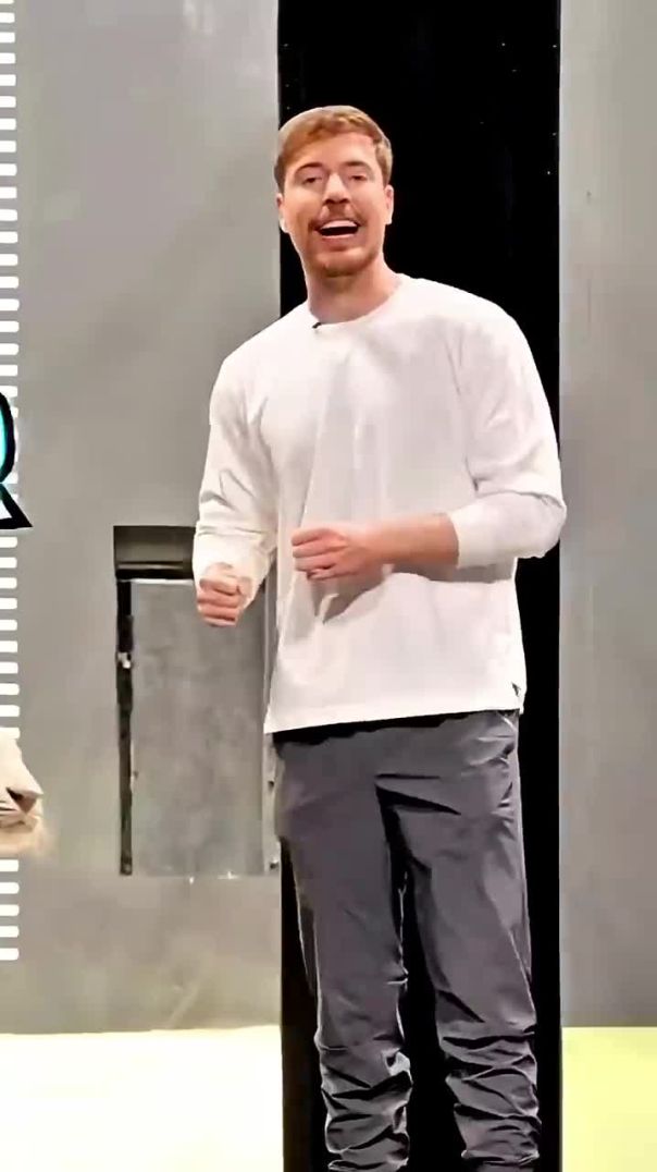 Men vs tiger jump challenge _youtubeshorts _mrbeast _mrbeastshorts _trendingshorts _jump(720P_HD)