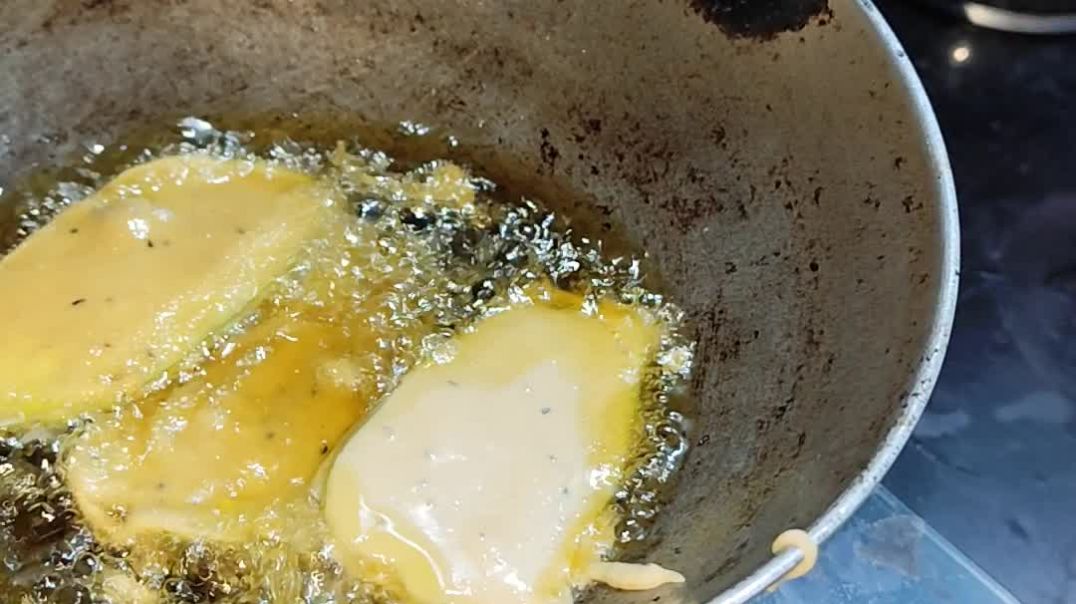 মায়ের হাতের বেগুনি।maa r hater baguni.uni.