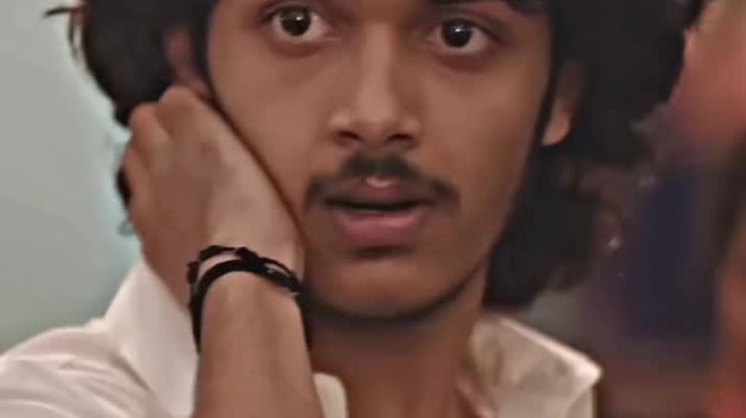 ⁣Ab Hum Yaha Se Jaye Kahan 🤷🏻❤️_