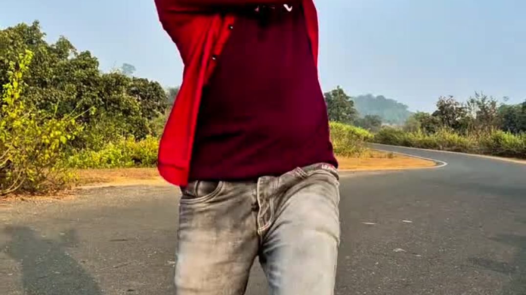 ⁣New_year_me_bear_se_nha_la_gariya🍾_🔥_Desi_dance_vibes__#shorts_#dance_#desidance_#chhotudancer