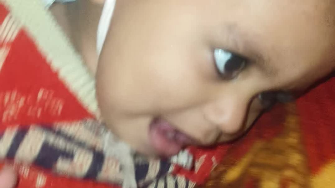 ⁣छोटा प्यारा बच्चा