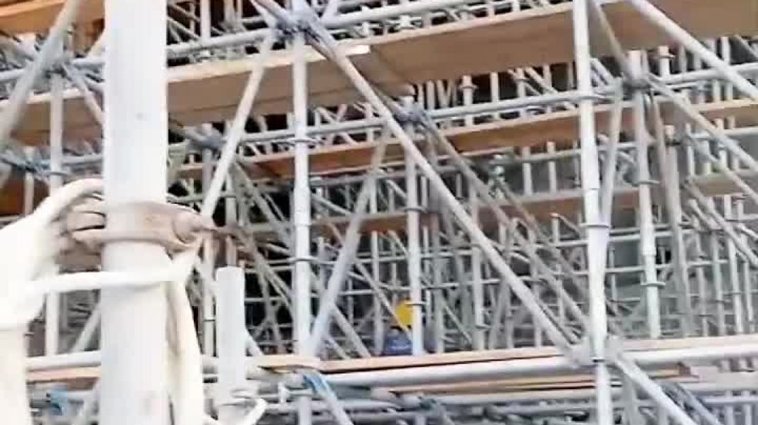 ⁣दुबई में इसका फोल्डिंग का काम कैसे#ytshorts #yuotubeshorts #civilxpress #