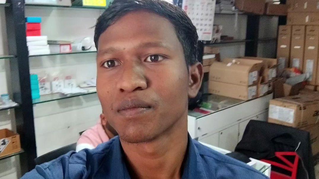 ⁣Aaj dukan ke samne ldai ho gai 🫣