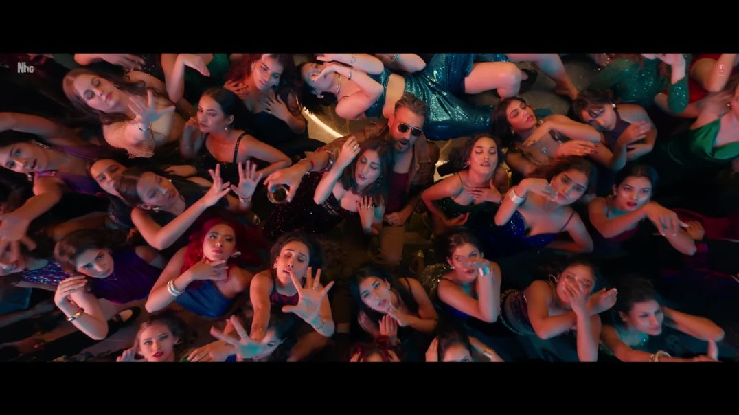 ⁣LAAL PARI (Song)_ Yo Yo Honey Singh _ Sajid Nadiadwala _ Tarun Mansukhani _ Housefull 5(2K_HD)