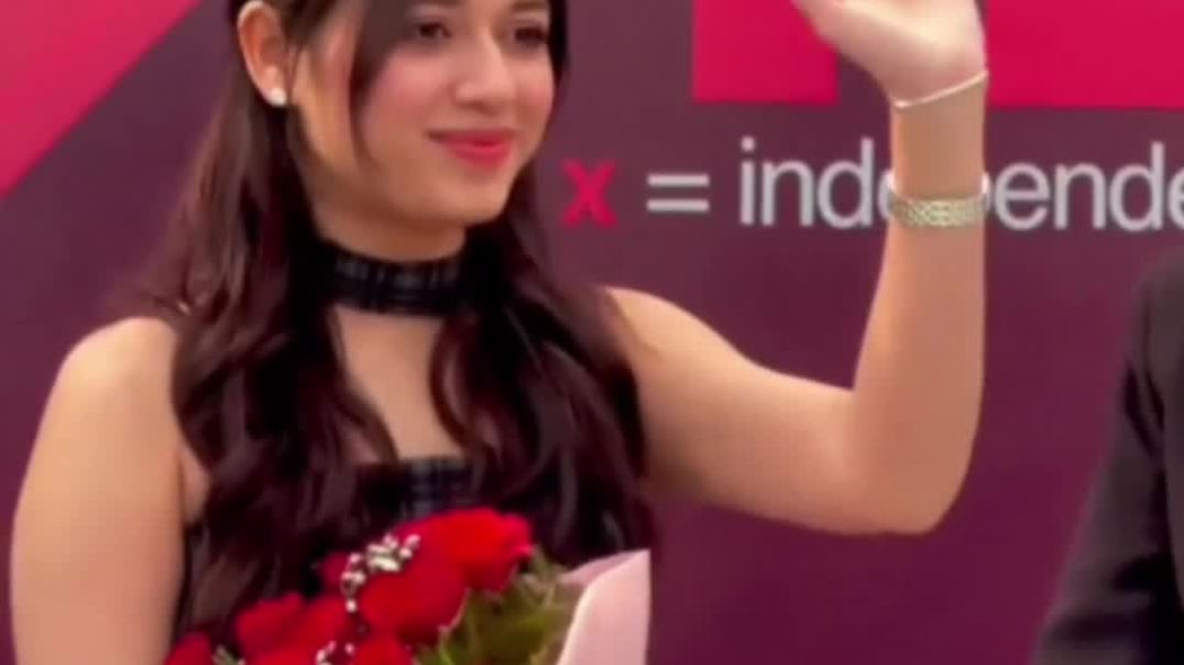 ⁣Jannat zubair in future university