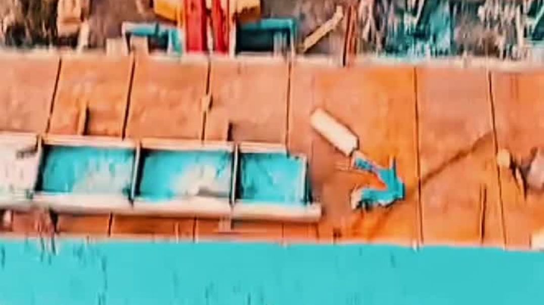 ⁣लाइफ मे जब भी समय मिले मुस्कुरा लेना चाहिए 🥺👨_🏭