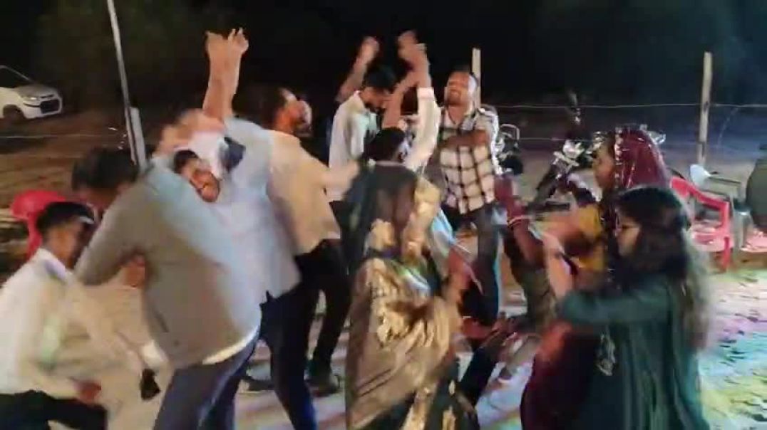 ⁣My first vlog dance 💃