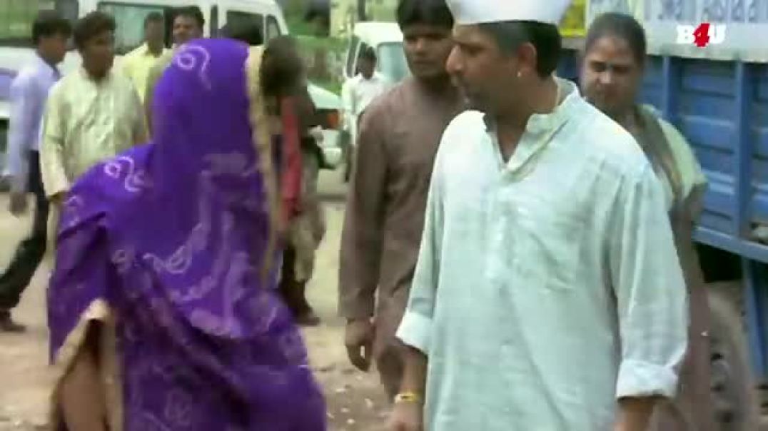 ⁣औरत_है_की_किन्नर,_कितनी_बदसूरत_बीवी_है_तुम्हारी_-_राजपाल_यादव_और_अरशद_वारसी_की_कॉमेडी_Ek_S(360p)