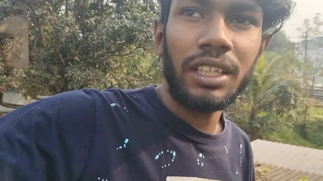 ⁣My first blogging video