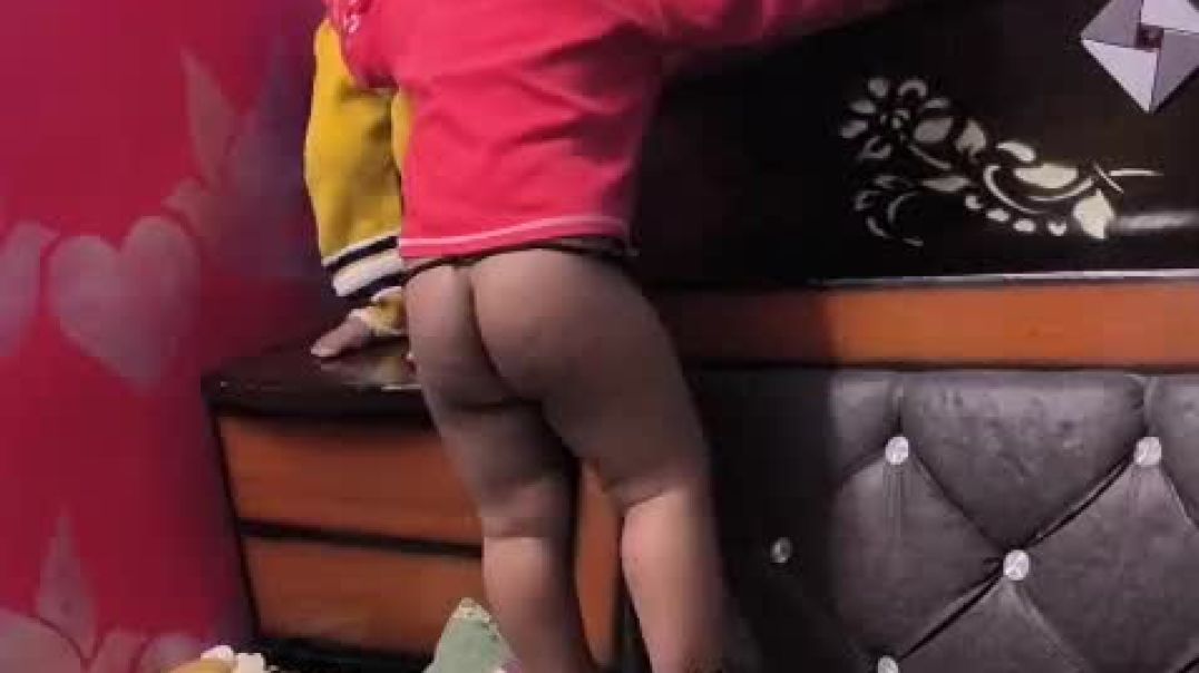 ⁣Cute baby playing