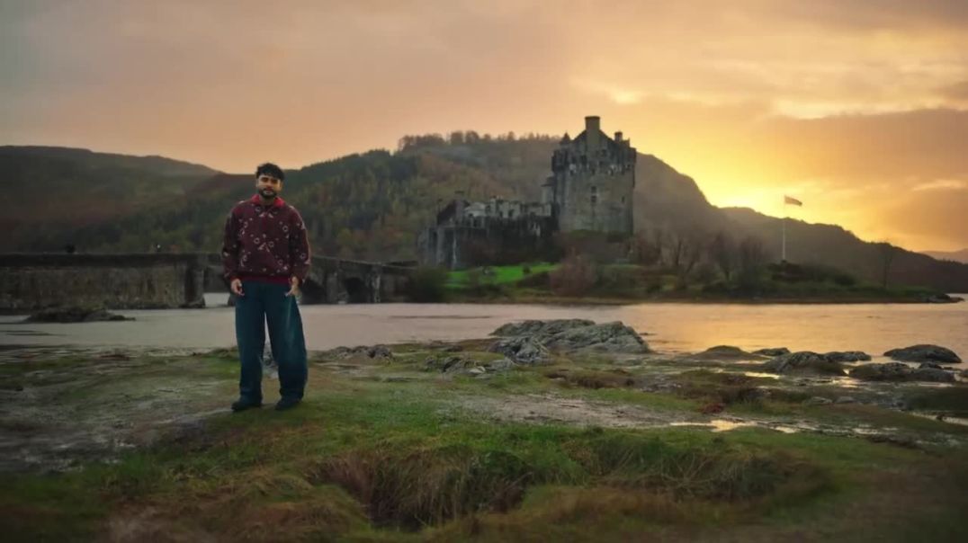 ⁣MAINU-LAGDA-Official-Music-Video-Armaan-_11