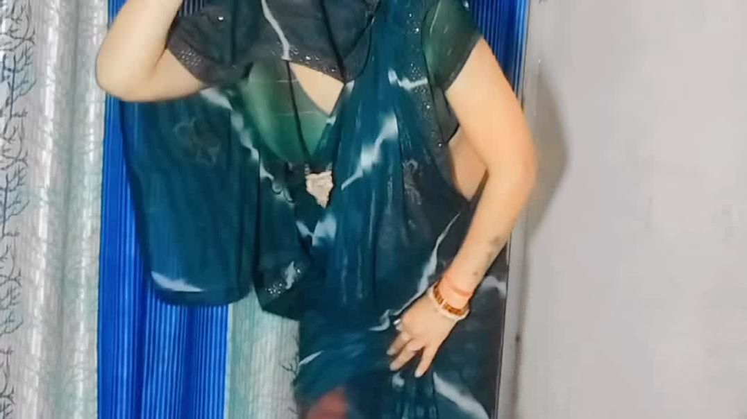 ⁣Dekh rup ya gori ko rasiya