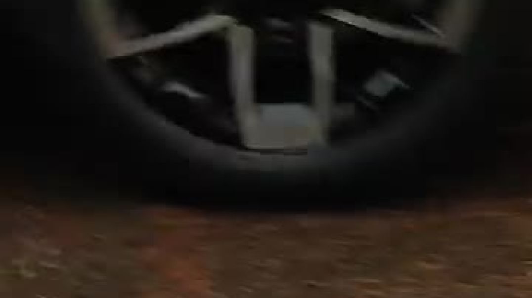 ⁣Tata_Sierra_ICE__Petrol,_Diesel____First_Look(360p)