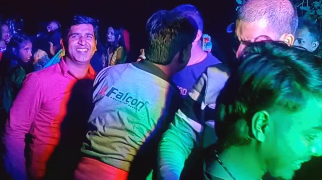 2025-11-28-165854090