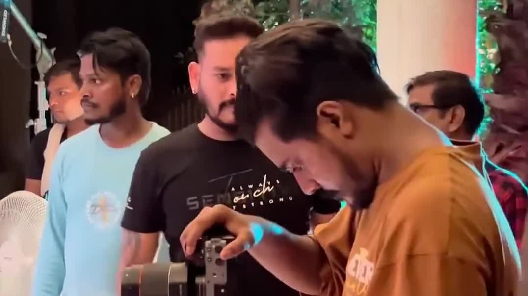 ⁣#Pawan_Singh___#सड़िया___Shivani_Singh___Sadiya___#Bhojpuri_#Song_#Trending_#viral_#bhojpuri(1080p)