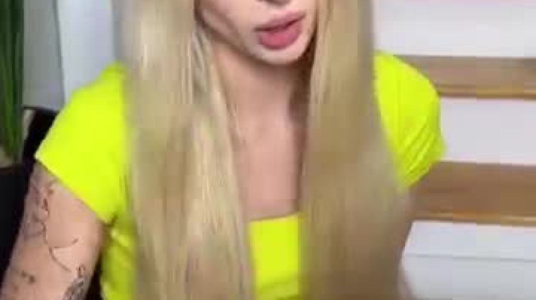 ⁣Nika loves to eat chicken #cat #cats