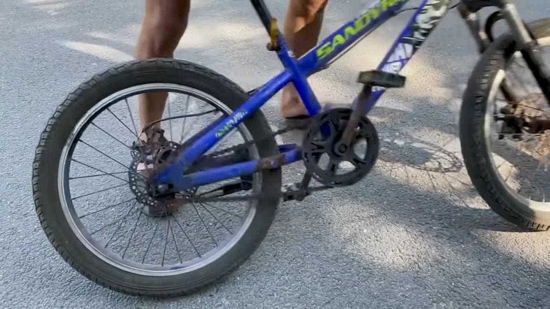 ⁣Even NATO professors didn_t think of this_ Turn your bike into an e-bike with a fast 500W motor(720P