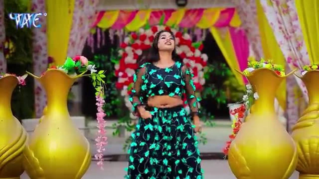 ⁣दवाई_चलता___#Golu_Gold_के_गाने_पर_सुनीता_का_हॉट_डांस___Dawai_Chalata___Dance_Video_Song_2024(360p)