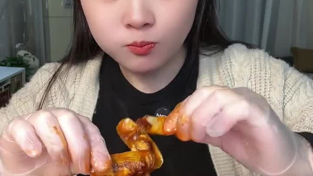 Camera_xhs_1765043184860