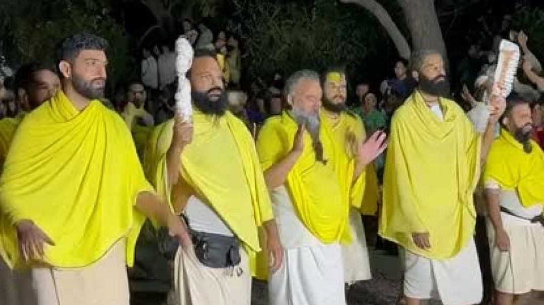⁣Premanand Maharaj ji Ne Sabhi Logon Ko Darshan