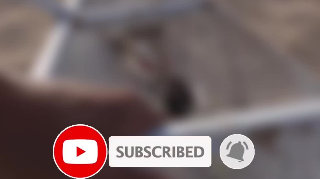 ⁣रेत में छुपा था खतरनाक खजाना! 😱 लड़के ने जैसे ही निकाला, सब हैरान