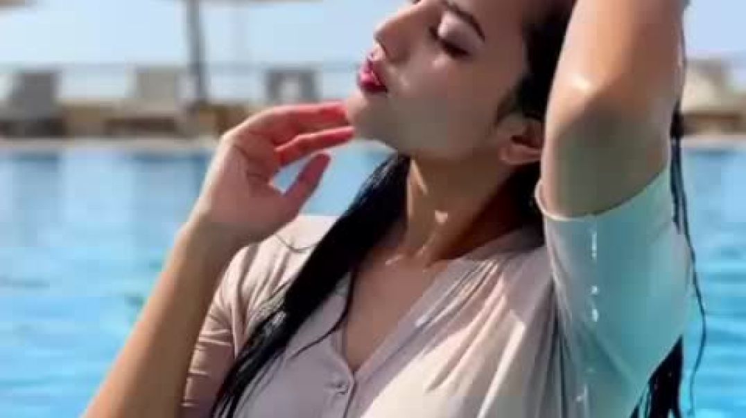 Hot Style Girl Walking | Attitude Hardstyle Walk | Trending Hardstyle Video