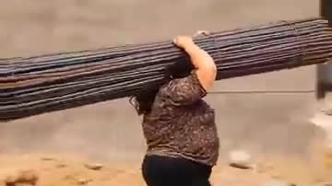 ⁣Champa’s_Unbelievable_Strength🤯_What_She_Did_Next_Will_Shock_You_😂💪⚡(360p)