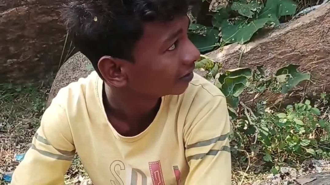 ⁣“Soch Raha Hun Instagram Band Kar Dun 😭 Per Dhakka Hi Nahi Mil Raha | Khatarnak Comedy Short”