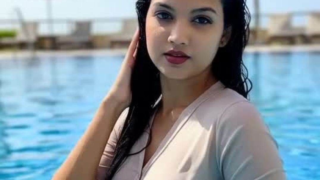 Hot Style Girl Walking | Attitude Hardstyle Walk | Trending Hardstyle Video