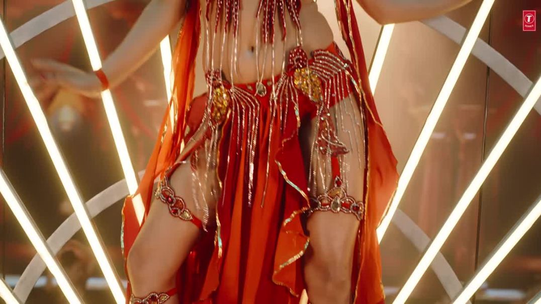 ⁣_Namrita Malla🌡️थर्मामीटर Tharmamiter _ Latest Bhojpuri Song 2025 _ Shilpi Raj _ T-Series(_HD)