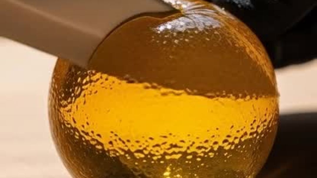 ⁣Knife vs Glass Apple 🔪🍎 नतीजा देखो!”#youtubeshorts #apple #viral #video #shorts