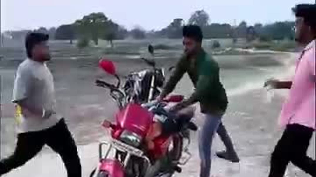 ⁣2025_सूरज_रॉक्स_बेहतरीन_कॉमेडी_विडियो😅___Suraj_rox_new_tik_tok_video_😂___Suraj_rox_new_video_#shorts