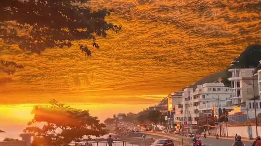 The_sunset_glow_is_so_beautiful