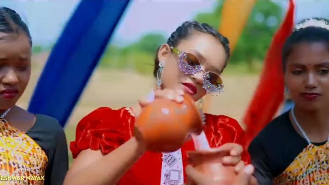 ⁣Nagpuri song  A rani bijali Gira le