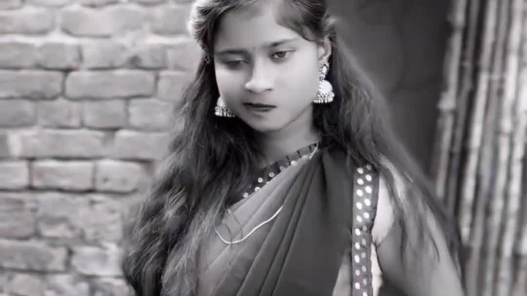 ⁣लिलीगाय थमा दिया 🤣