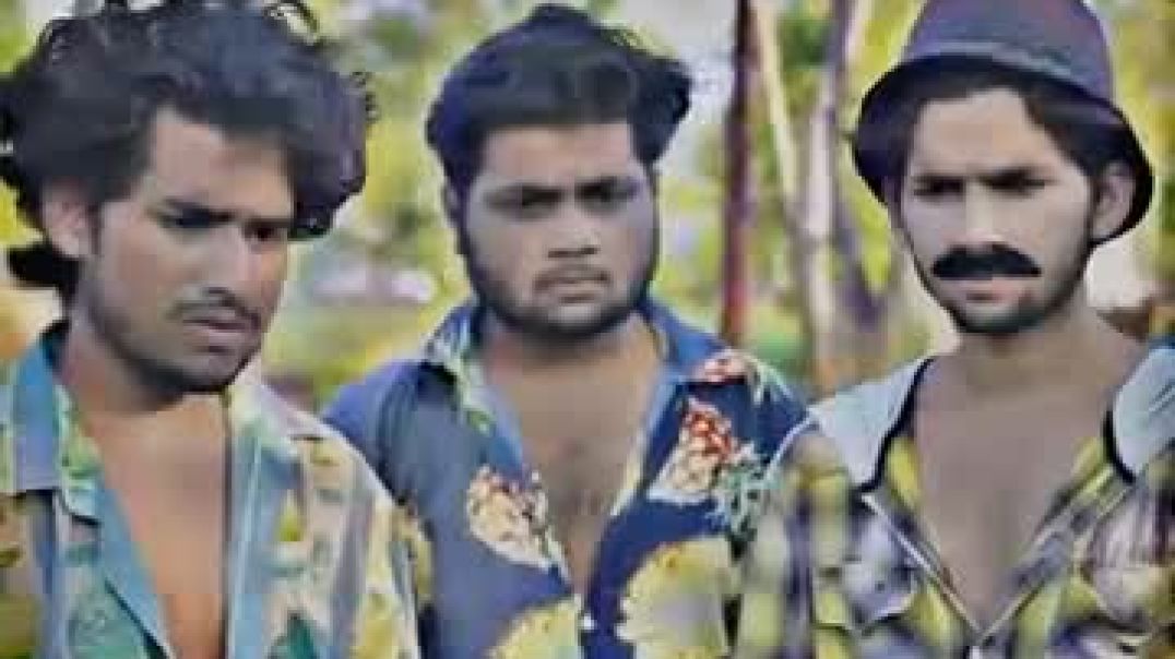 ⁣पैसा_किसके_काम_आया_है_😀😂_#comedy_#bollywood_#shortsvideo__#bollywoodcomedy(360p)