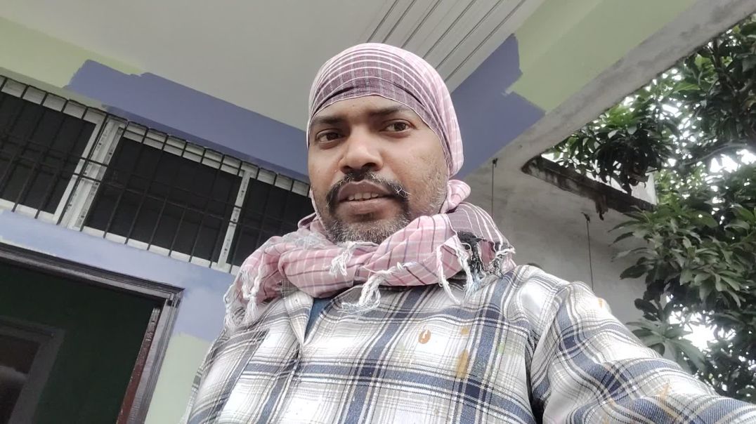 ⁣Blue colour royal shine