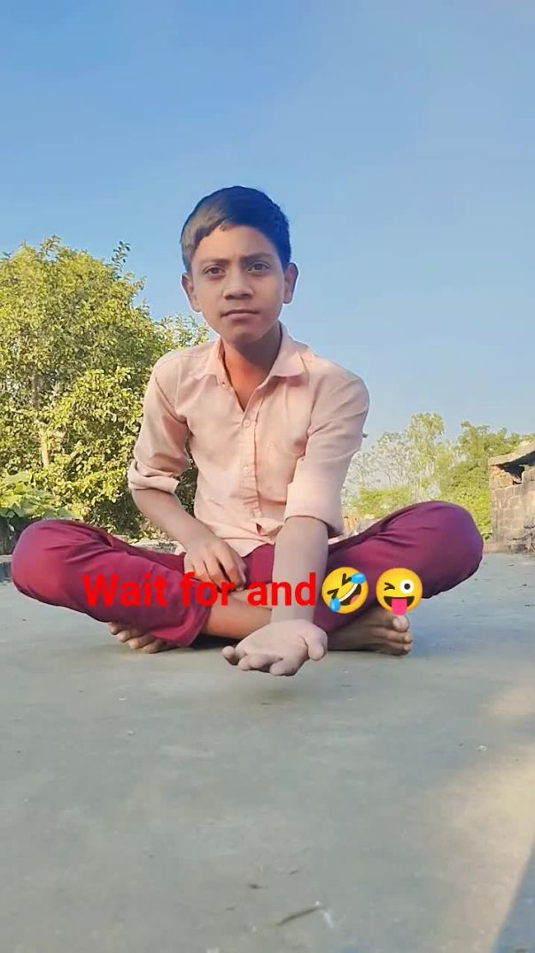 Pandit Ji Mere Hath dekhe meri shaadi kab Hogi to do shaadi Hogi Teri #comedy #funny 😁 #love #fun t