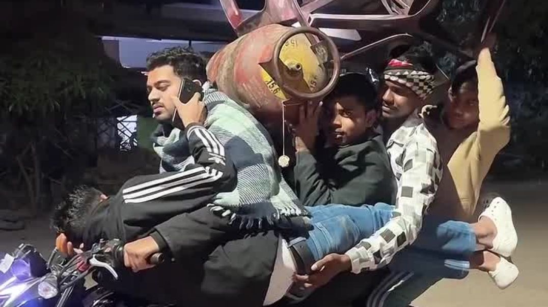 bby cll uthao urgent hai😒 _