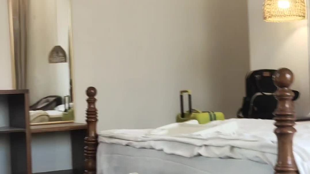 VID_20251108_233405_123