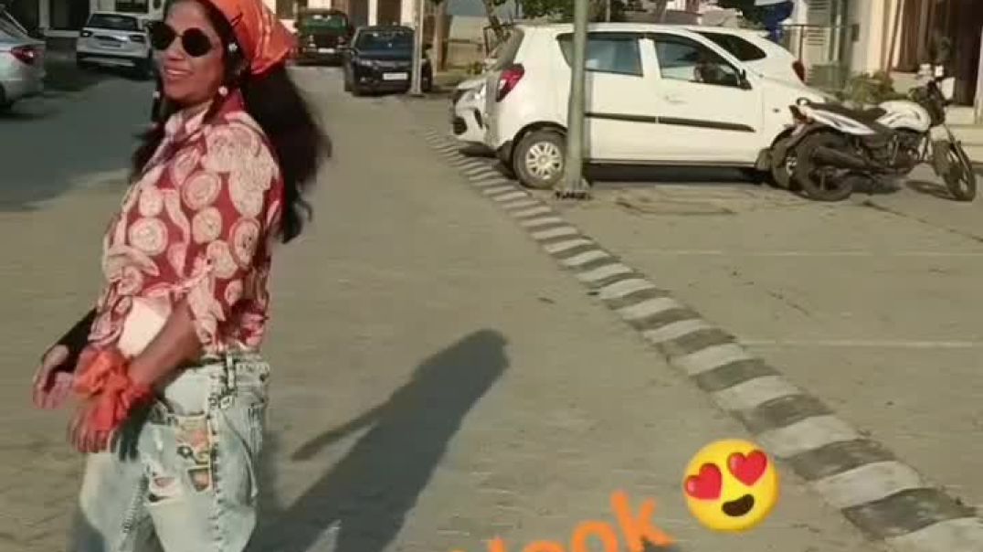 ⁣Hi friends please support me 🙏🏻