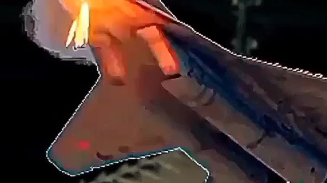 ⁣#फाइटर जेट क्रैश होते हैं। कैसे पायलट बाहर निकल आता है?