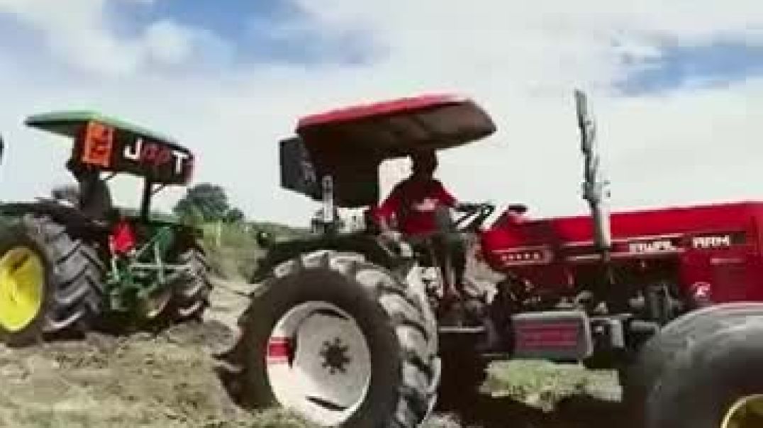 ⁣2_SWARAJ_855_VS_2_JOHNDEERE_TOCHAN🚜____NISHU_DESHWAL#nishudaswal#automobile#tractor#shorts