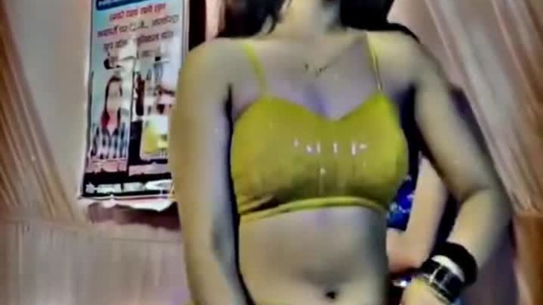 ⁣Copy of bhojpuri_editor4u_reel_1_4_2025_10_44_23 PM3538236375084697681