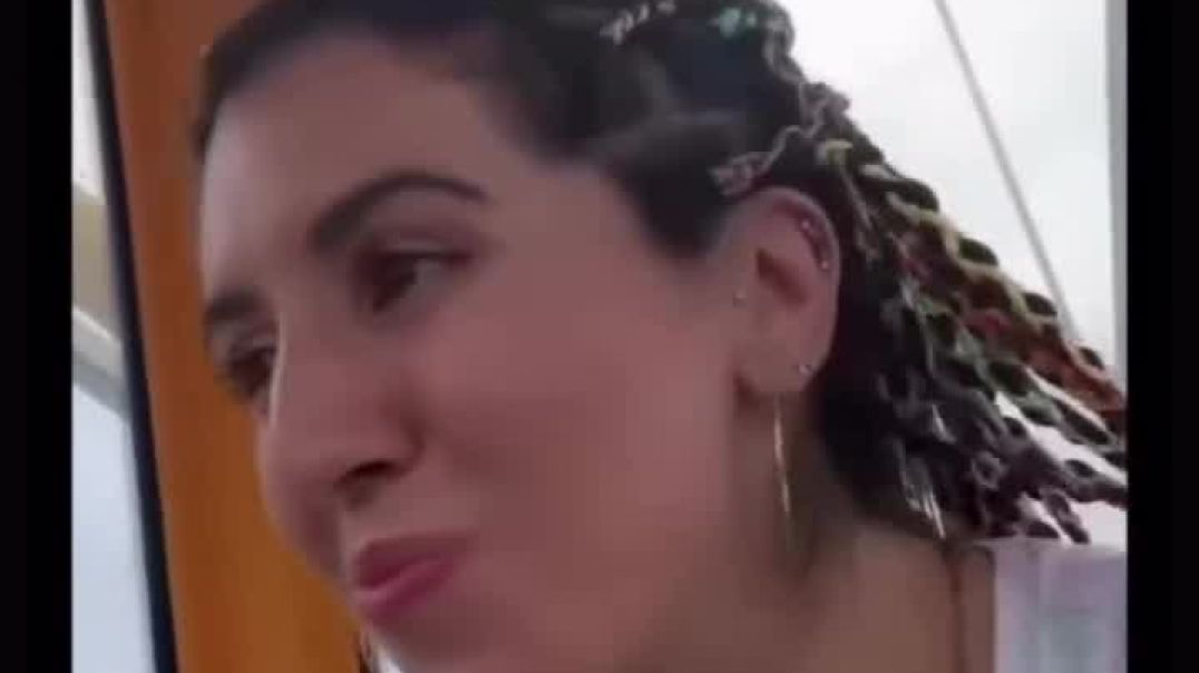 ⁣लड़की ने मुंह में मेरी मलाई खा ली